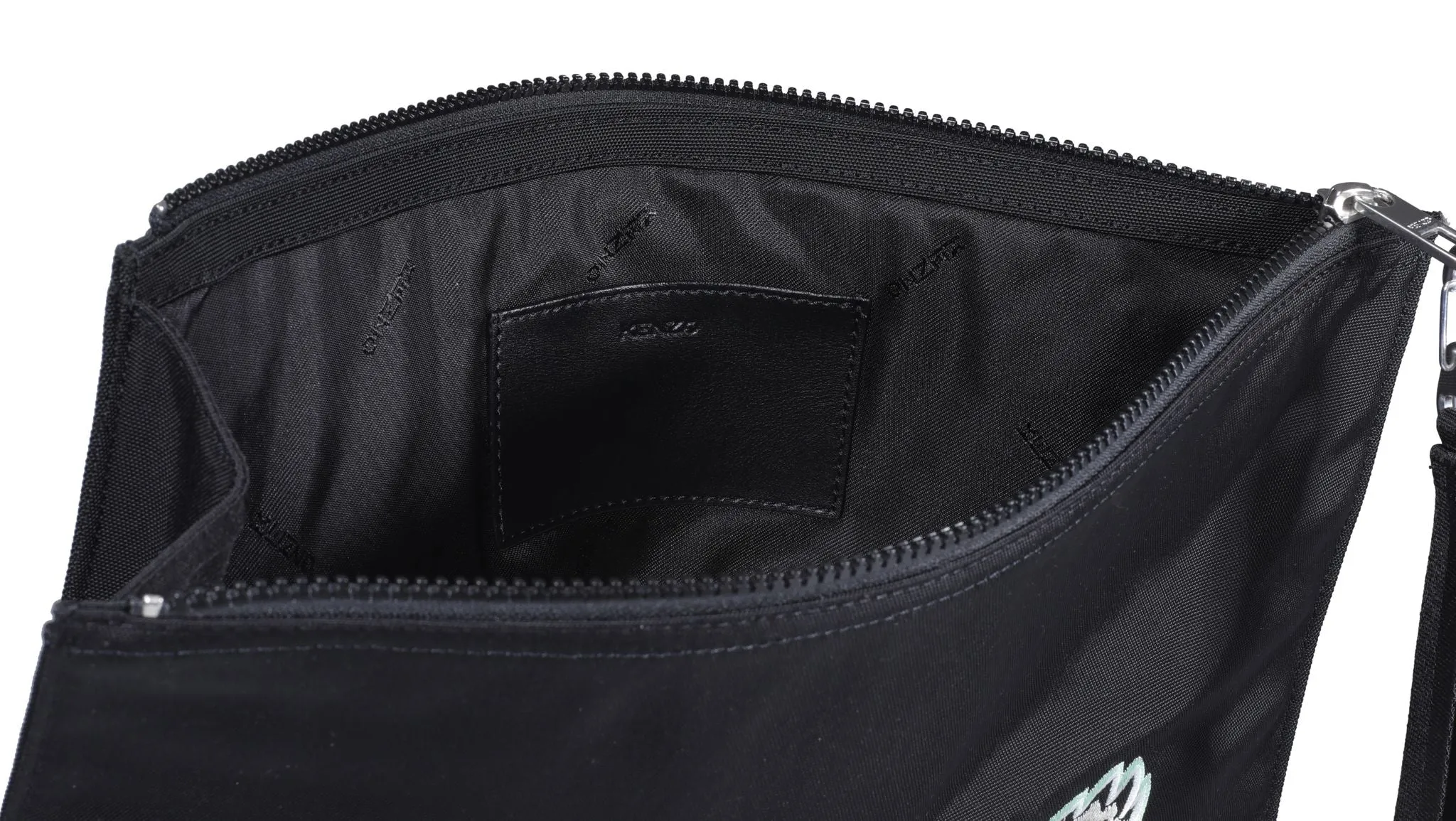 Kenzo Kampus Tiger Embroidered Zipped Clutch Bag